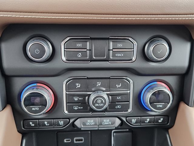 Used 2023 Chevrolet Tahoe High Country AWD/4WD image 22
