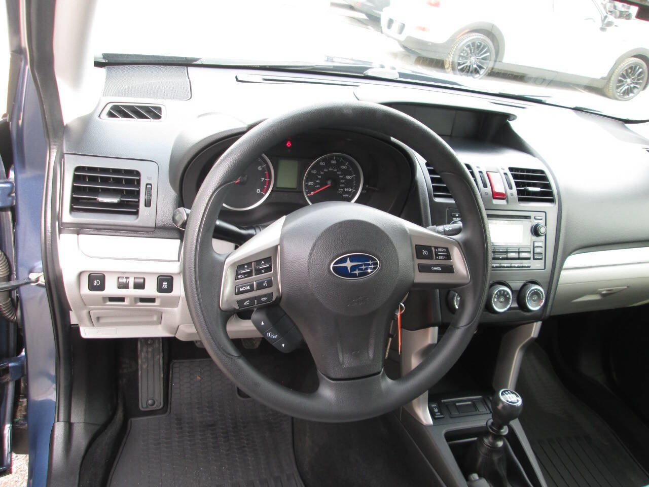 Used 2014 Subaru Forester 2.5i Premium image 12