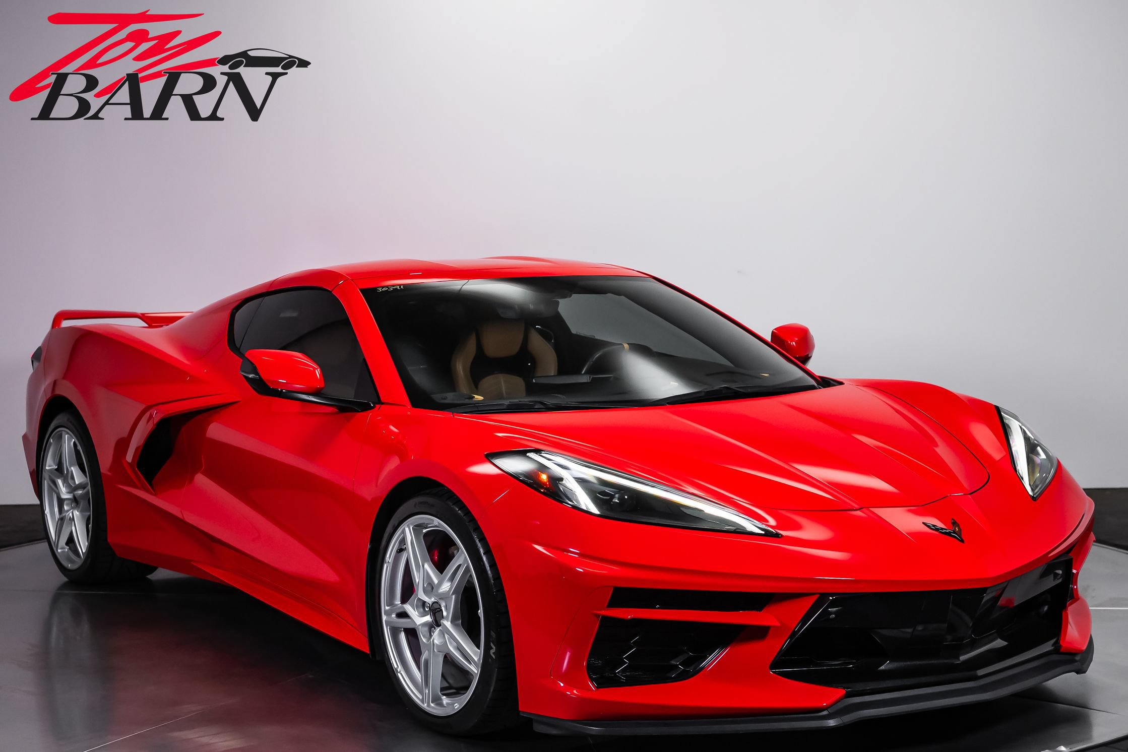 Used 2020 Chevrolet Corvette Stingray Preferred Cpe w/ 2LT Preferred Equipment Group RWD image 15