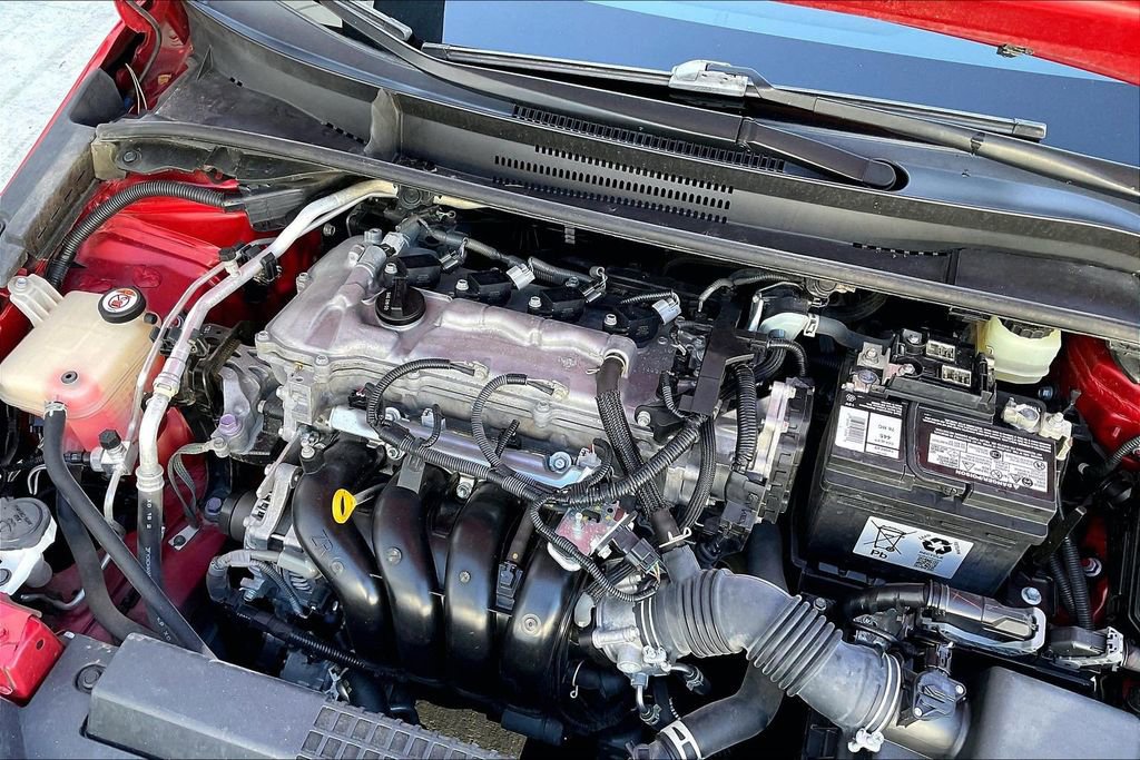 Used 2021 Toyota Corolla LE image 31