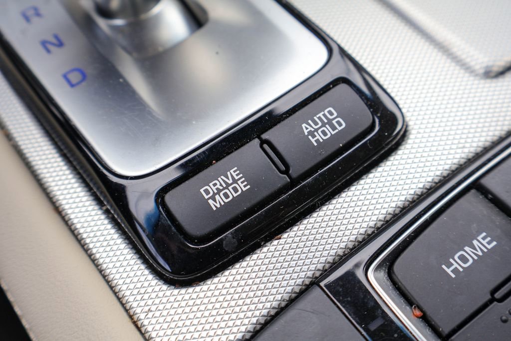 Used 2019 Genesis G80 3.8 w/ Ultimate Package 03 image 18