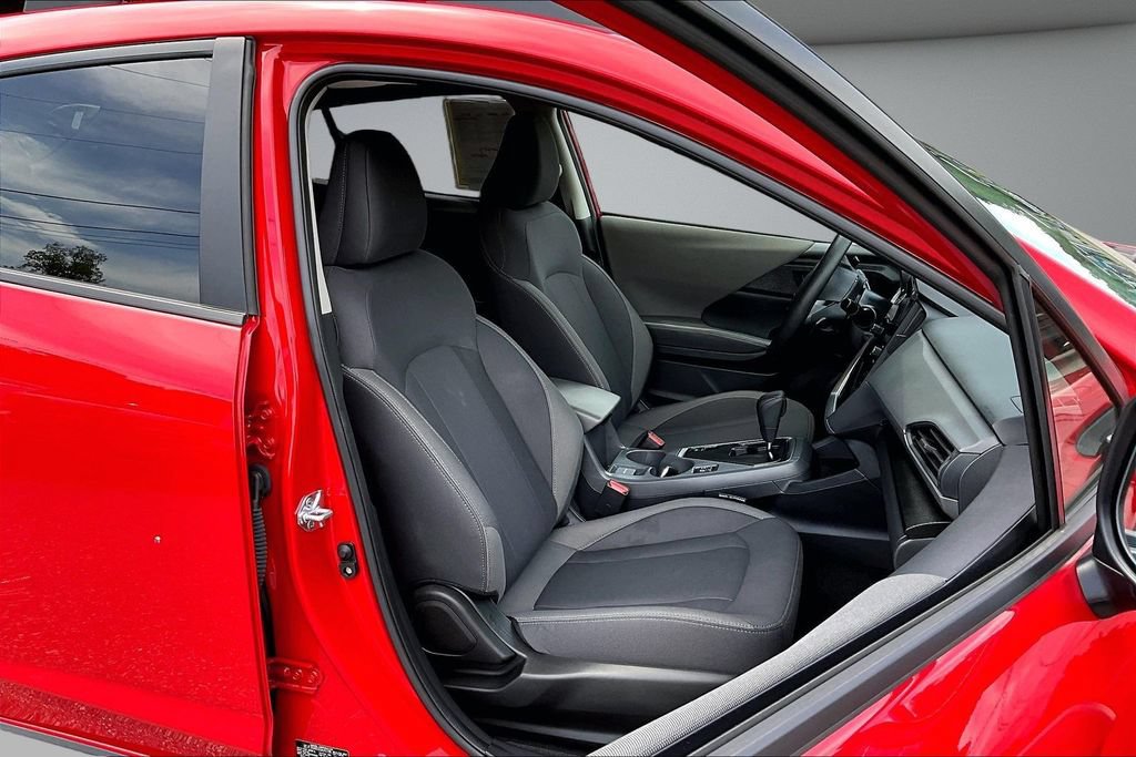 Used 2025 Subaru Crosstrek 2.5i Premium AWD/4WD image 29
