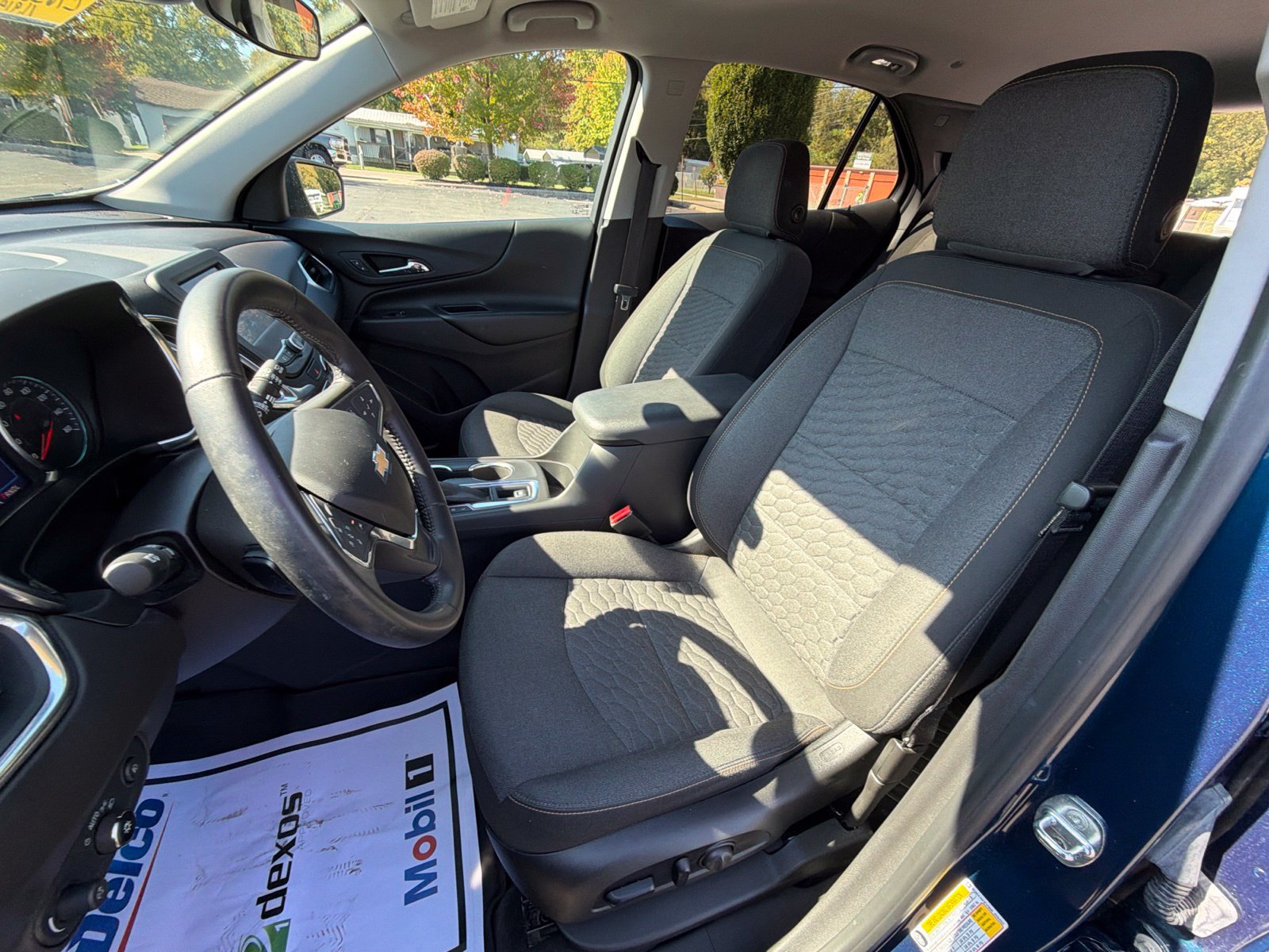 Used 2021 Chevrolet Equinox LT FWD image 22