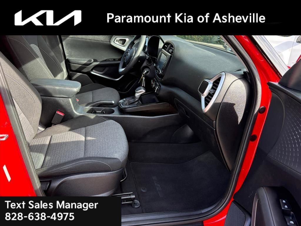 Used 2021 Kia Soul S image 16