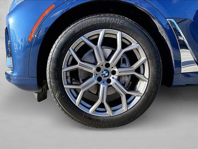 Used 2022 BMW X7 xDrive40i w/ Executive Package image 10