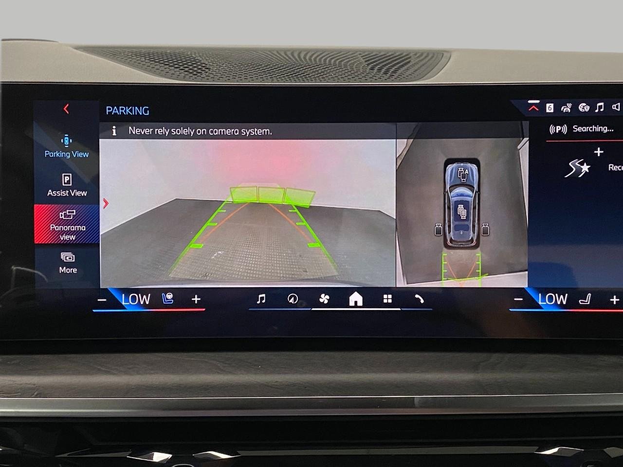 New 2026 BMW X7 M60i image 26