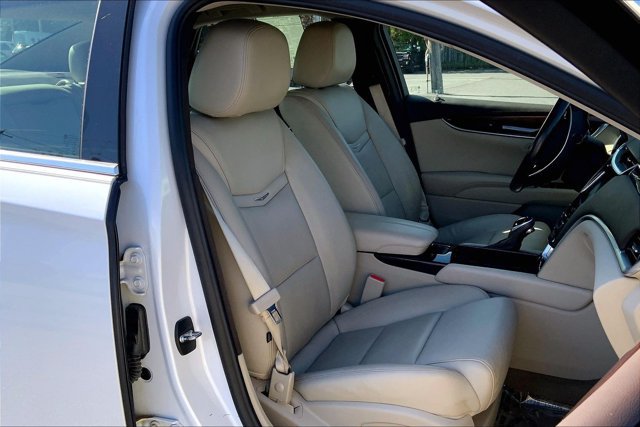 Used 2016 Cadillac XTS Luxury w/ Driver Awareness Package FWD image 6