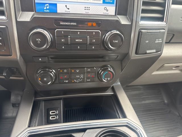 Used 2018 Ford F250 XLT w/ XLT Premium Package image 28