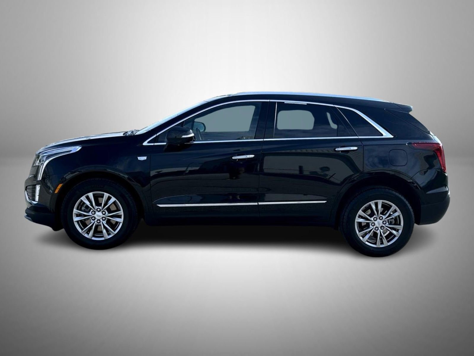 Certified 2023 Cadillac XT5 Premium Luxury w/ LPO, Floor Liner Package AWD/4WD image 8