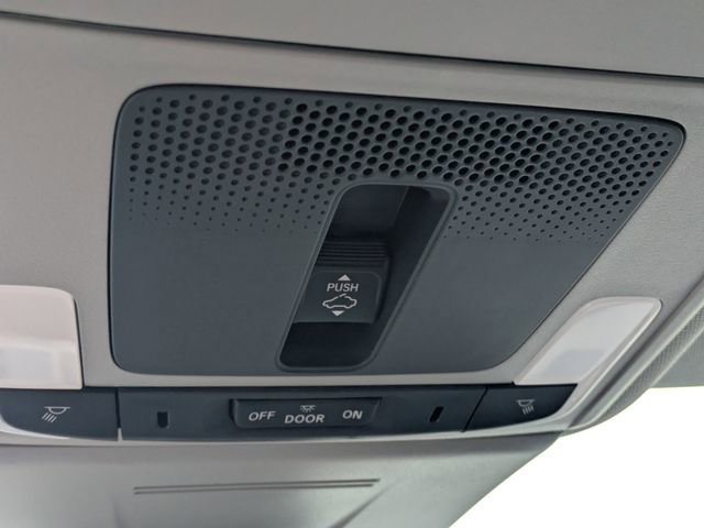 Used 2025 Acura Integra image 25