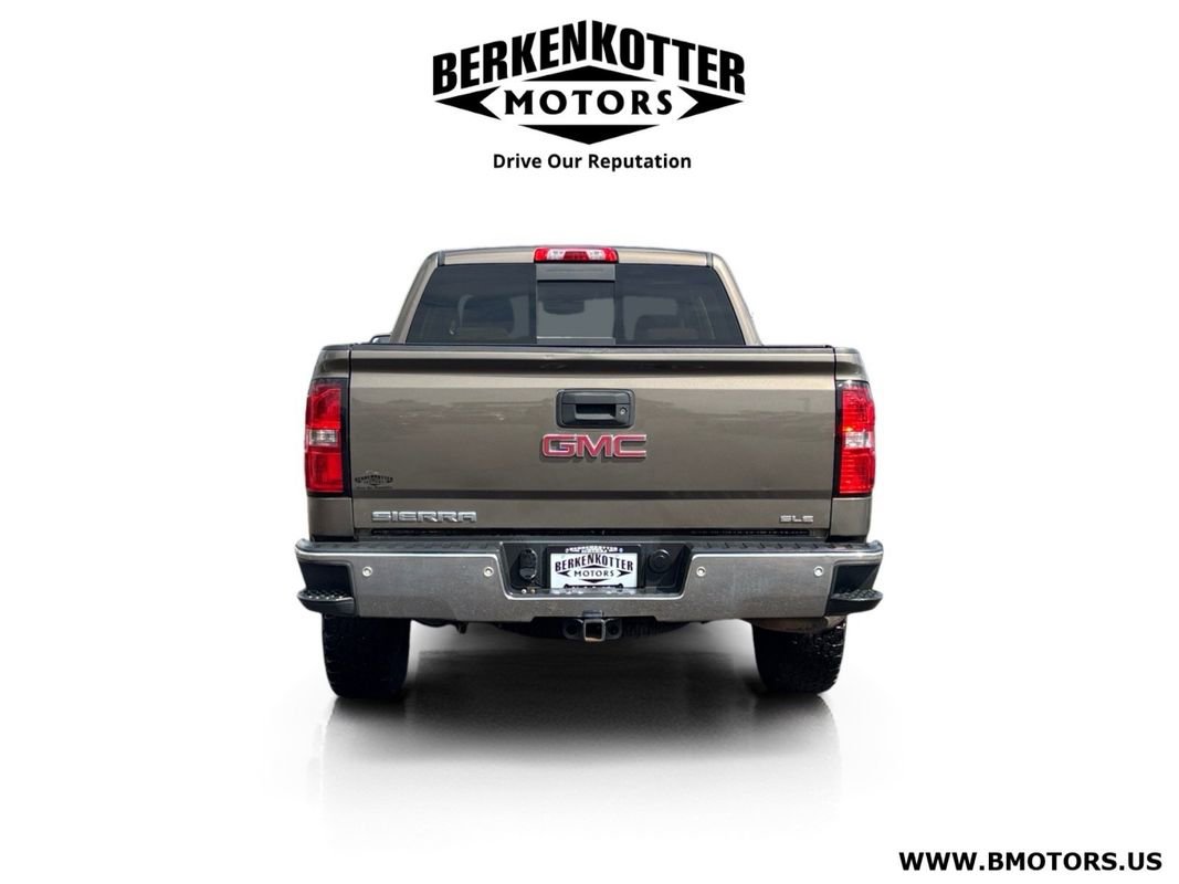 Used 2015 GMC Sierra 1500 SLE w/ SLE Value Package AWD/4WD image 4