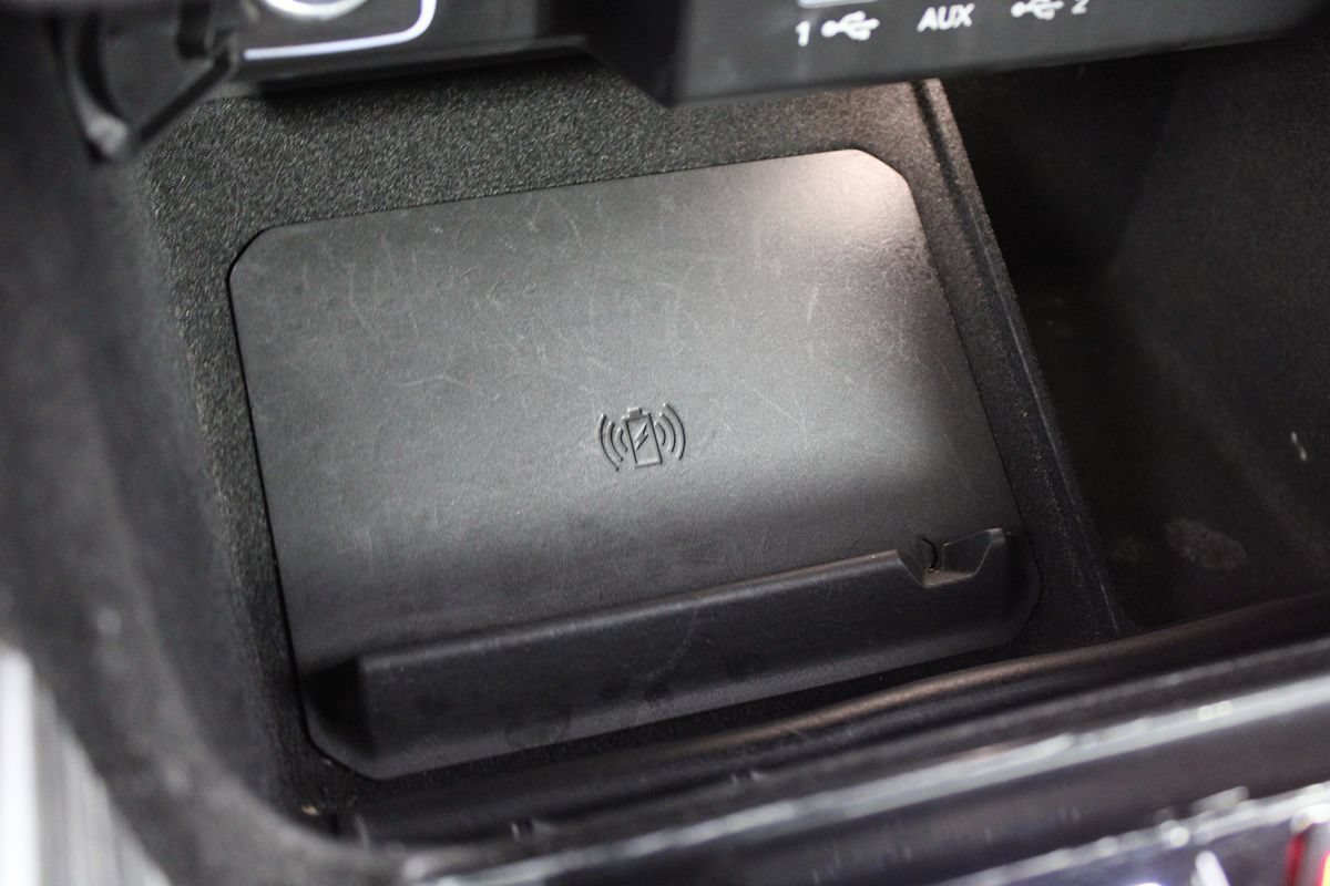 Used 2024 Jeep Wagoneer L Series II RWD image 19