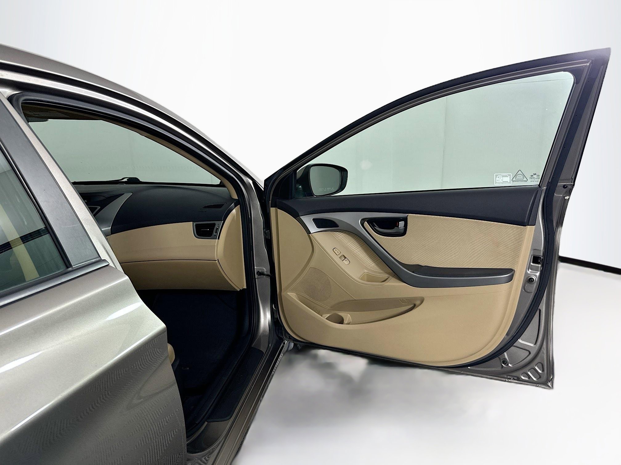 Used 2013 Hyundai Elantra GLS w/ Preferred Pkg FWD image 29