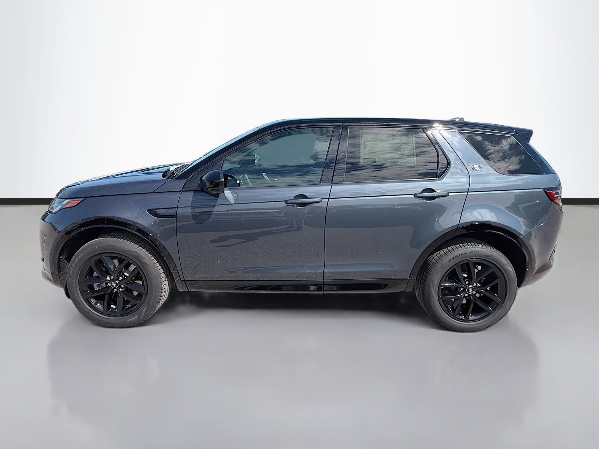 New 2026 Land Rover Discovery Sport Landmark AWD/4WD image 3