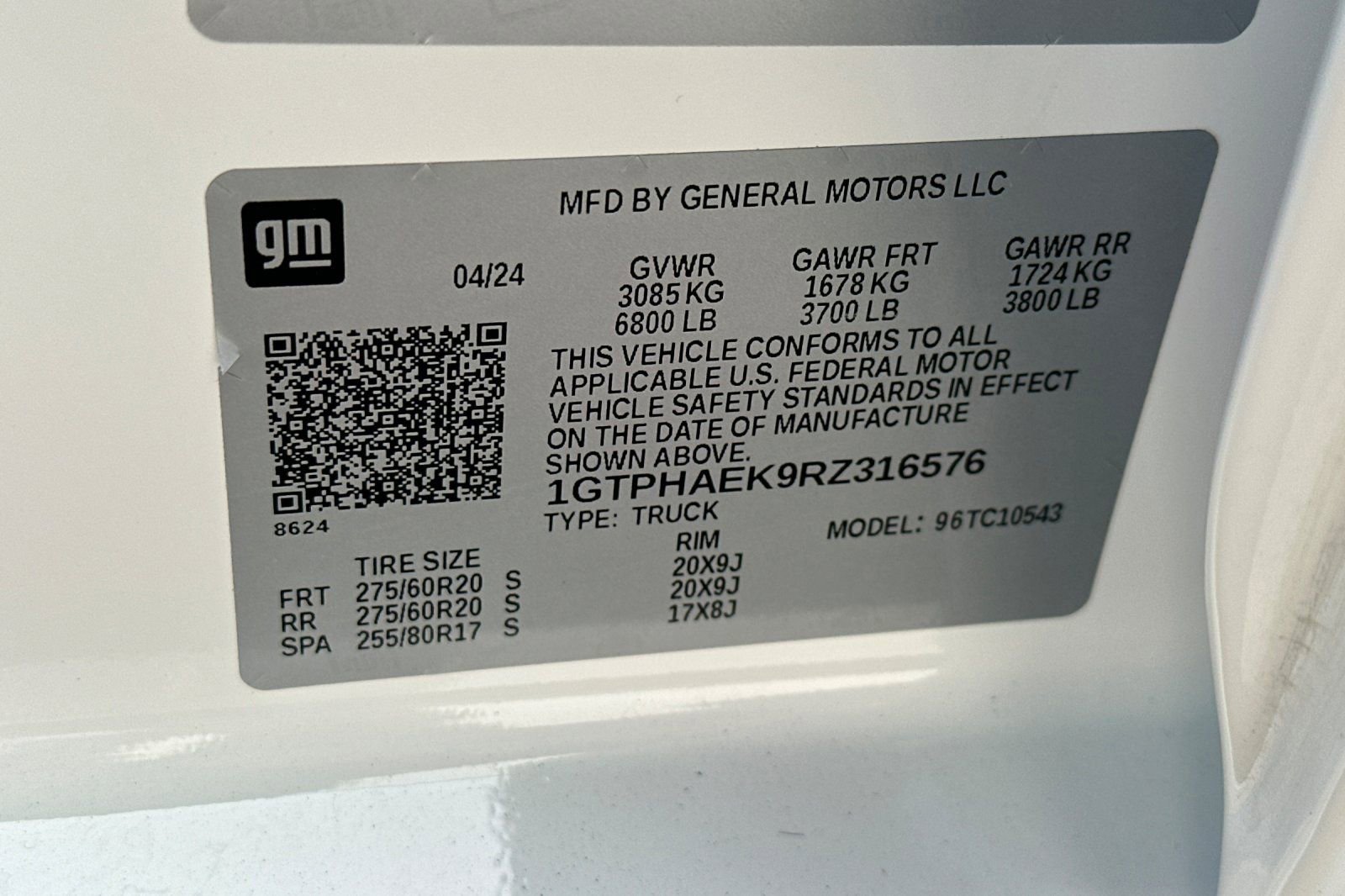 Certified 2024 GMC Sierra 1500 Pro w/ Graphite Edition image 38