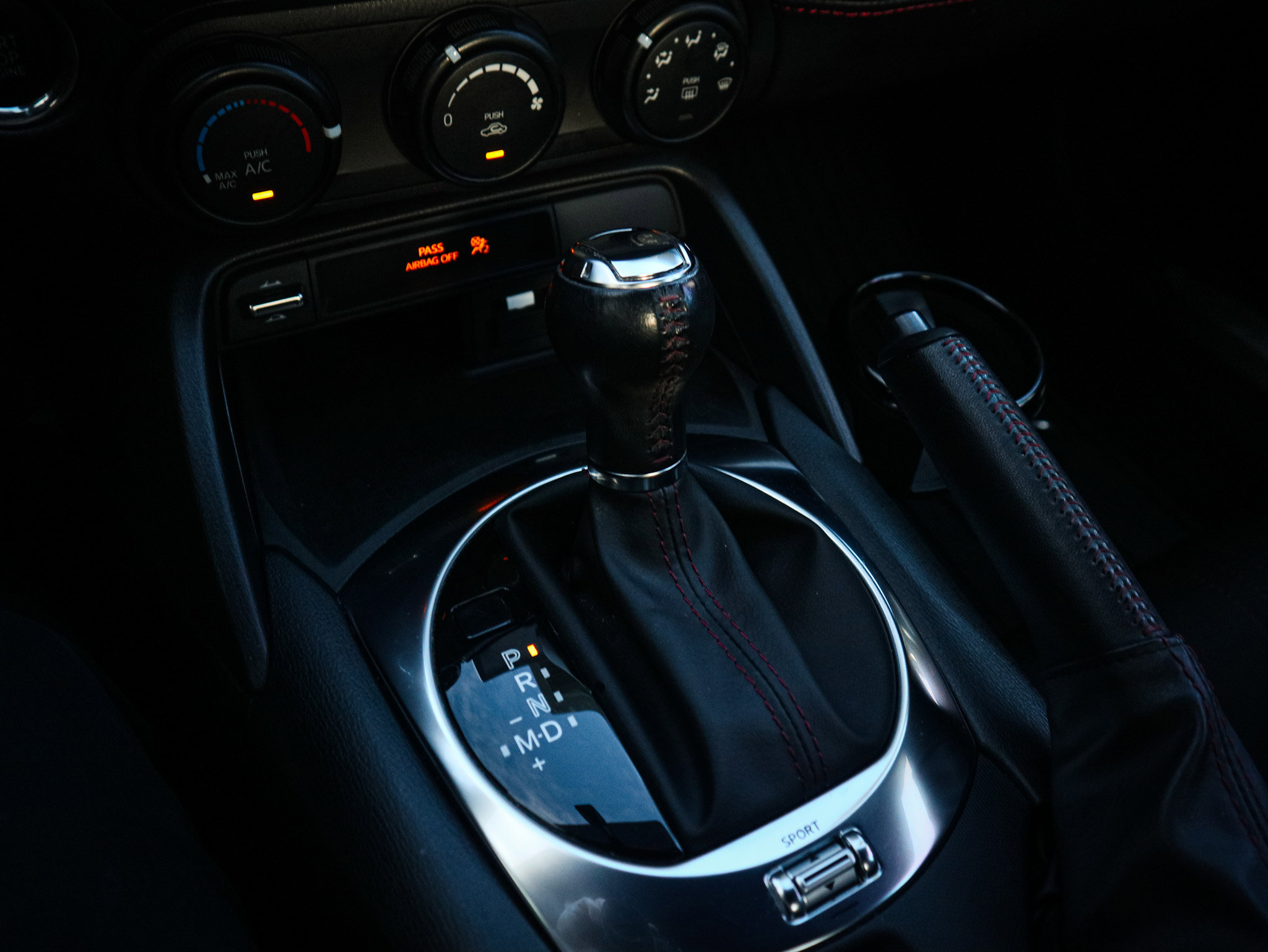 Used 2017 MAZDA MX-5 Miata RF Club image 23