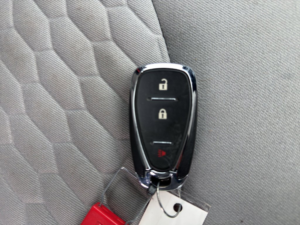 Used 2021 Chevrolet Equinox LS w/ LS Convenience Package image 41