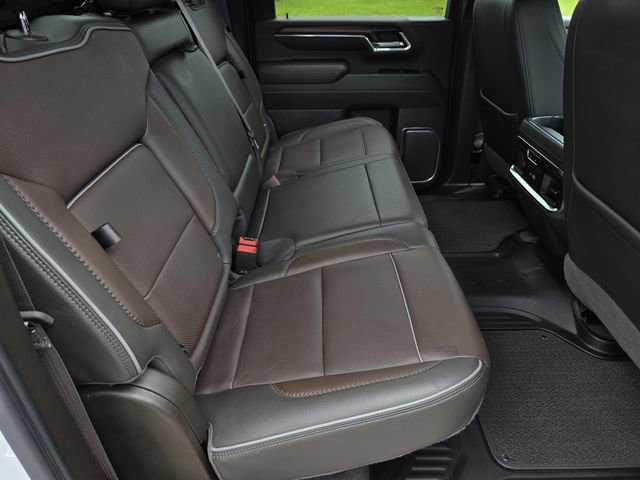 Used 2024 GMC Sierra 2500 Denali w/ Denali Reserve Package AWD/4WD image 32
