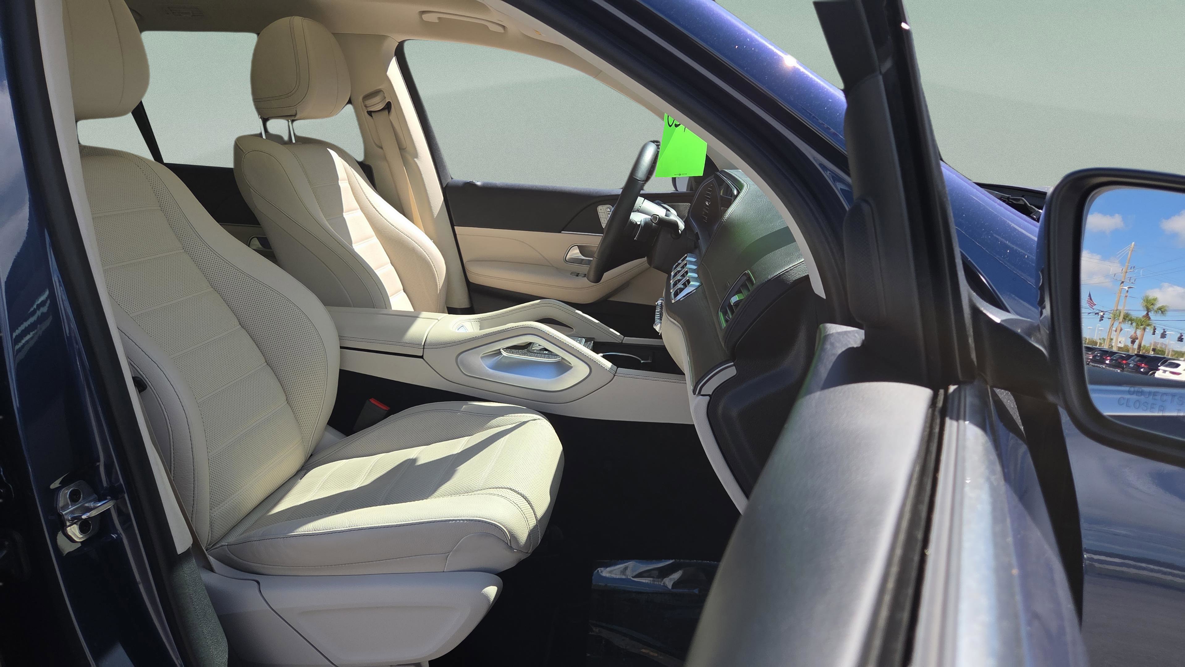Certified 2024 Mercedes-Benz GLS 450 4MATIC image 33