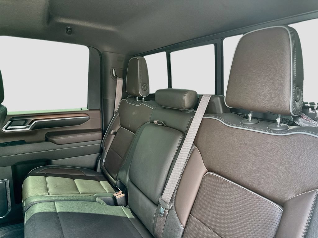 Used 2024 GMC Sierra 3500 Denali w/ Denali Reserve Package AWD/4WD image 24