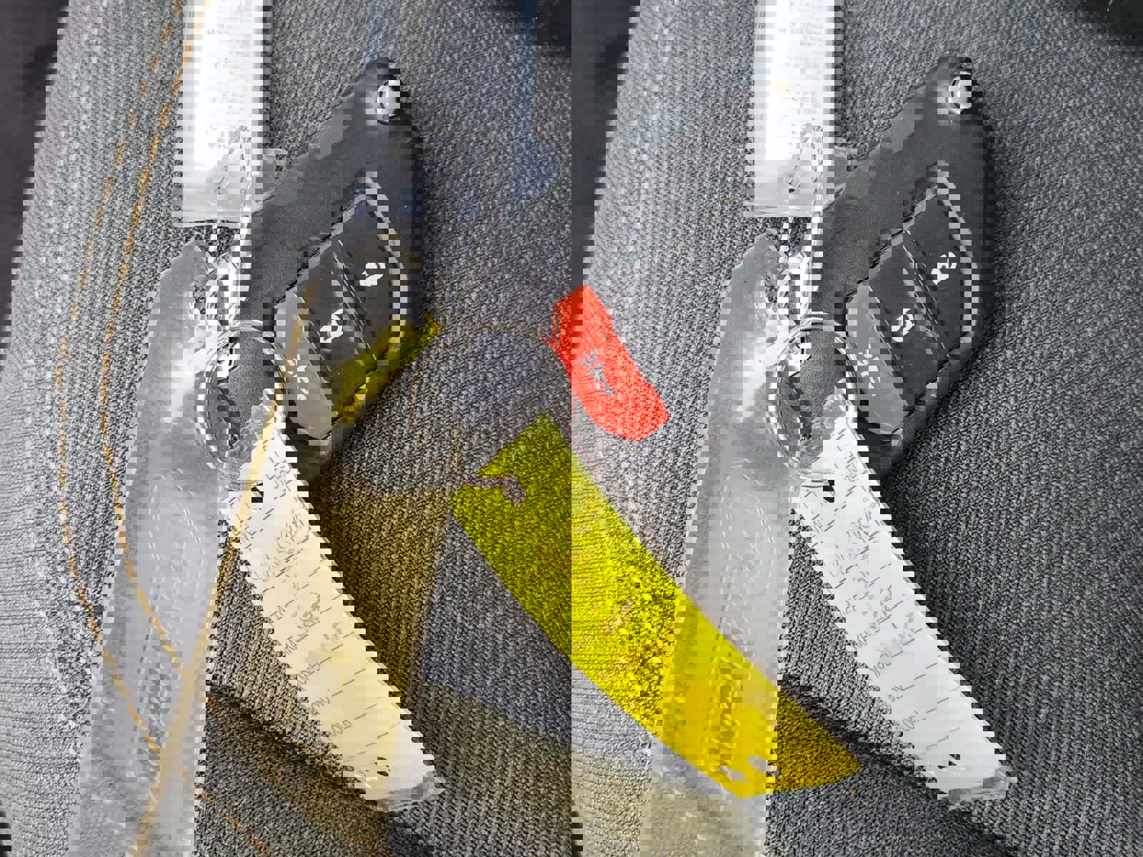 Used 2025 Jeep Wrangler Sport S image 31