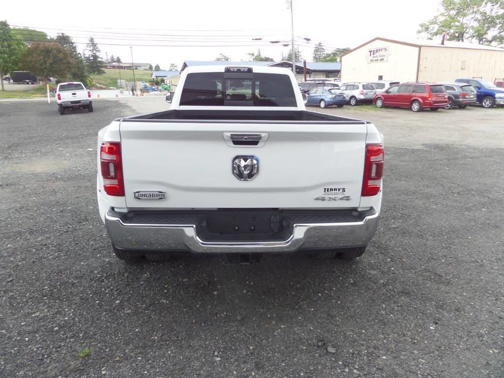 Used 2019 RAM 3500 Limited image 5