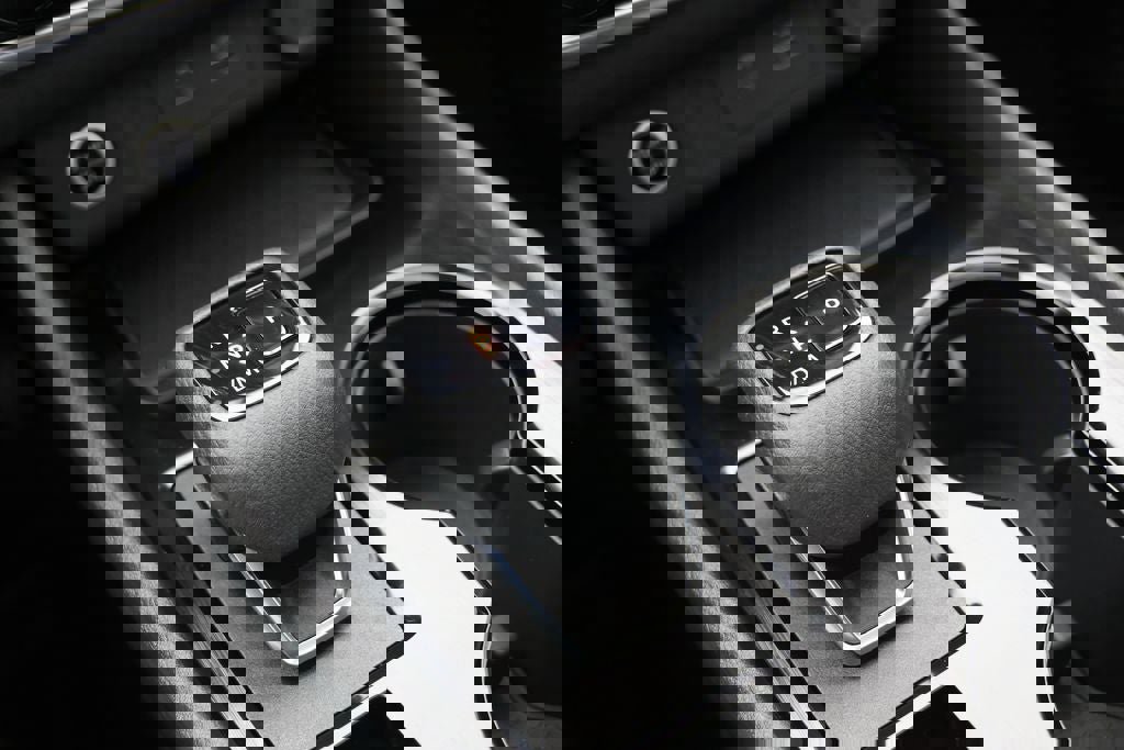 Used 2023 Nissan Rogue SV w/ SV Premium Package image 26