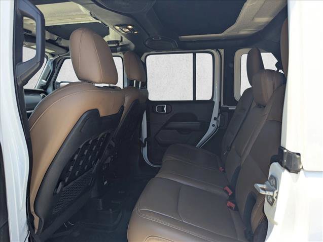 Used 2021 Jeep Wrangler Unlimited Rubicon AWD/4WD image 13