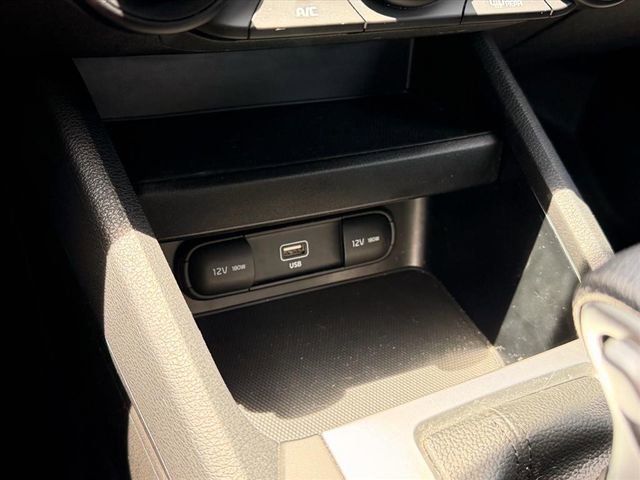 Used 2022 Kia Forte LXS FWD image 27