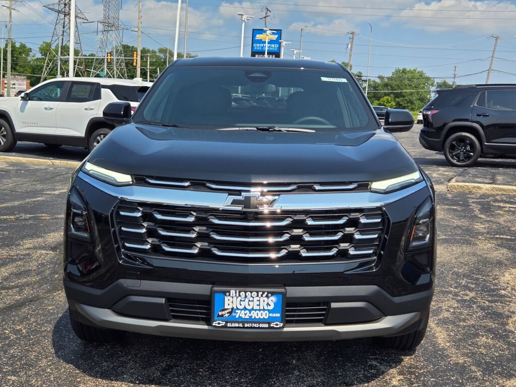 New 2027 Chevrolet Equinox LT w/ Convenience Package II AWD/4WD image 2