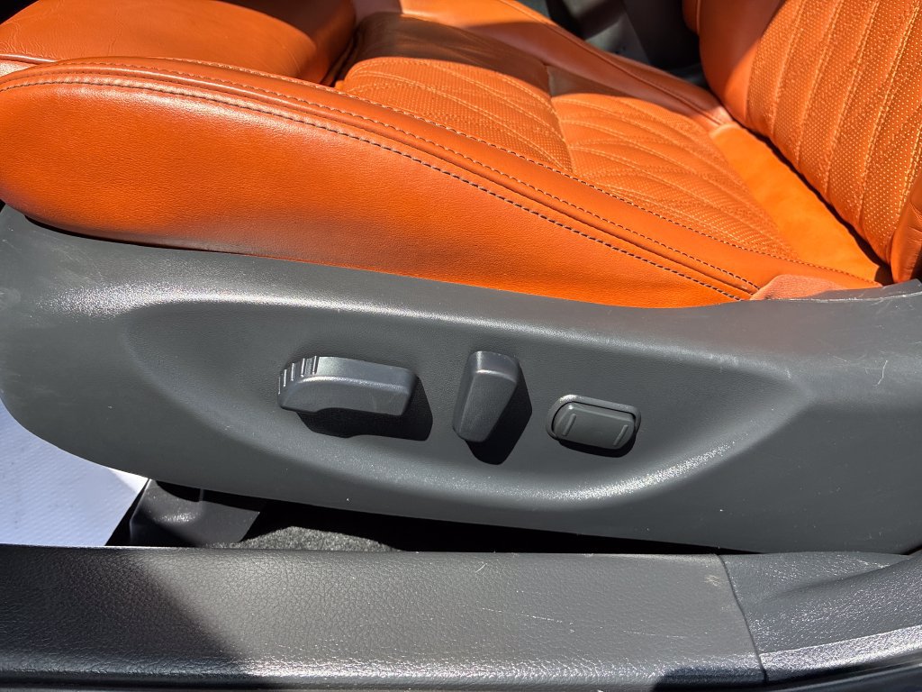 Used 2019 Nissan Maxima Platinum w/ Reserve Package FWD image 12