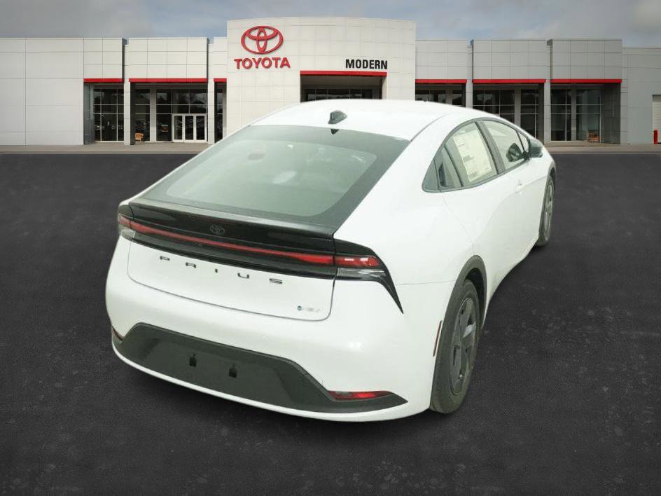 New 2026 Toyota Prius LE FWD image 19