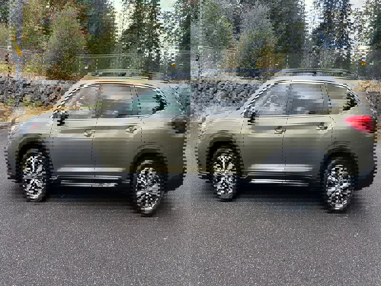 Certified 2022 Subaru Ascent Touring image 2