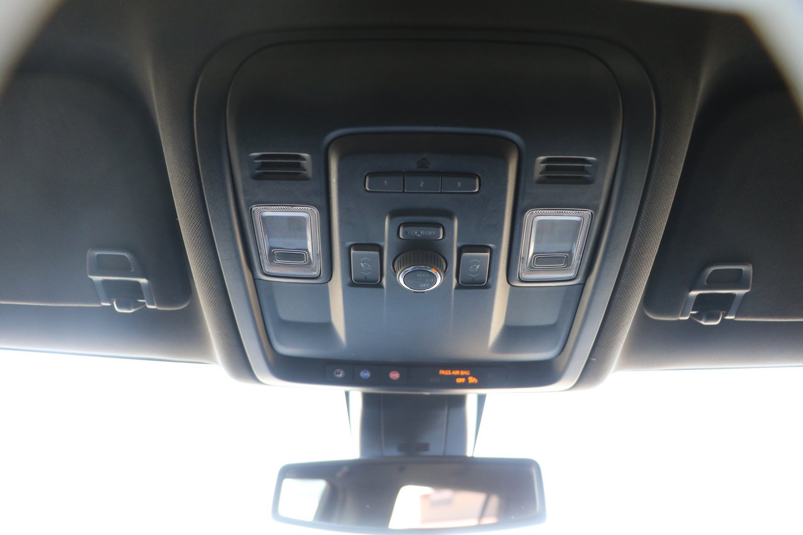 Used 2022 Chevrolet Tahoe RST w/ Sport Performance Package AWD/4WD image 26