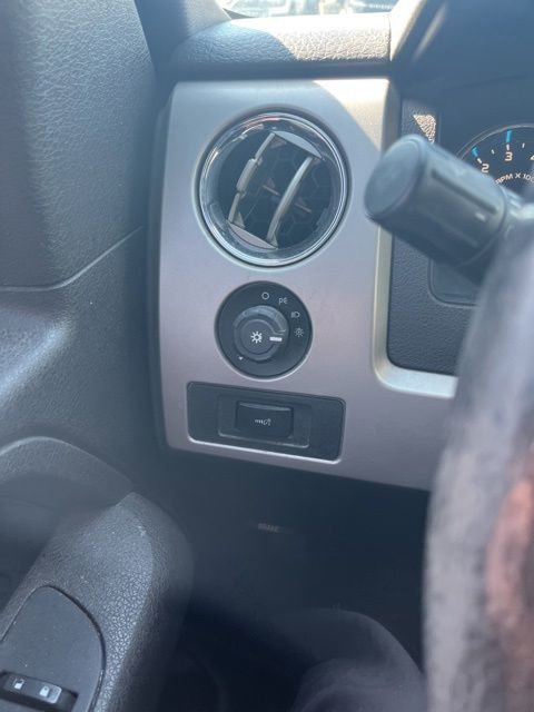 Used 2011 Ford F150 FX4 AWD/4WD image 9