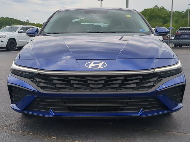 Used 2024 Hyundai Elantra SEL FWD image 8