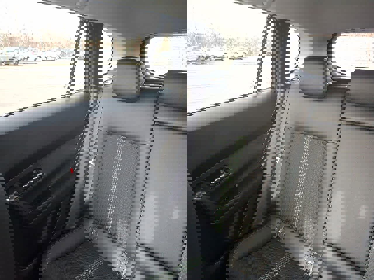 Used 2025 MAZDA CX-50 AWD 2.5 S w/ Preferred Package image 12