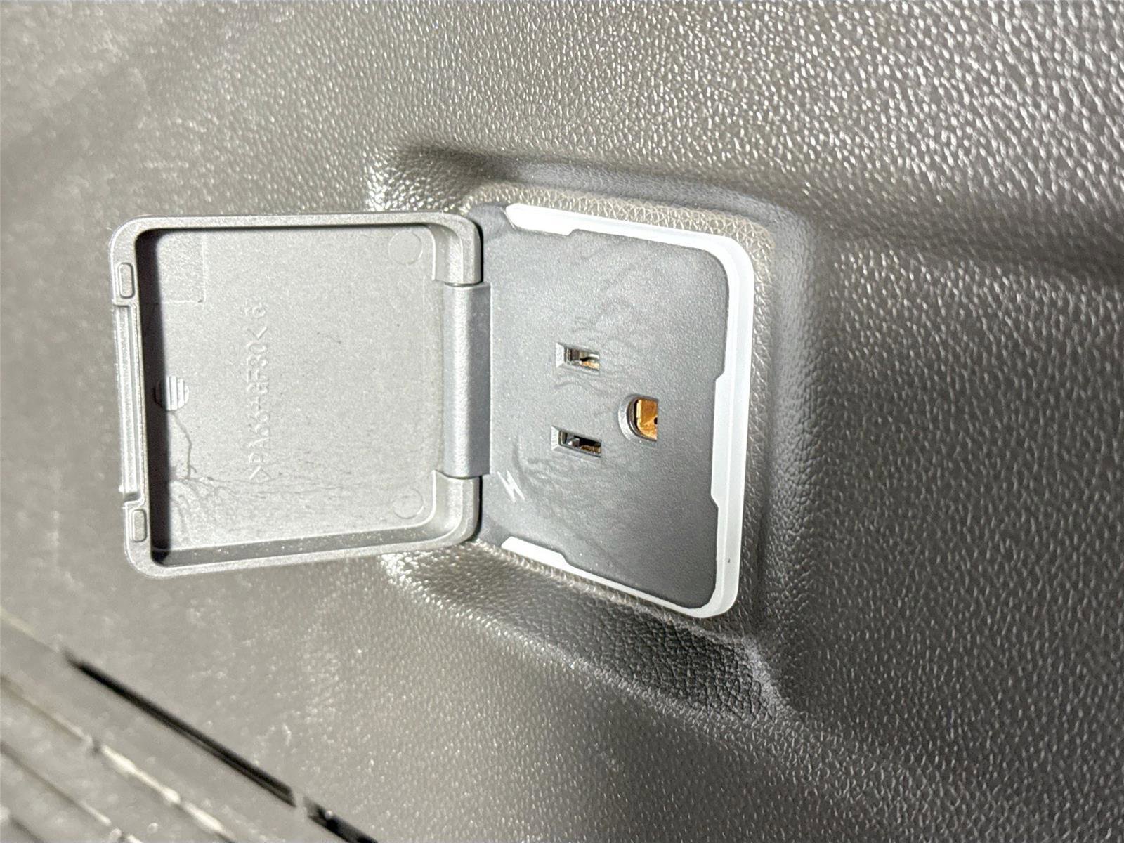 Used 2024 Chevrolet Tahoe LT image 51