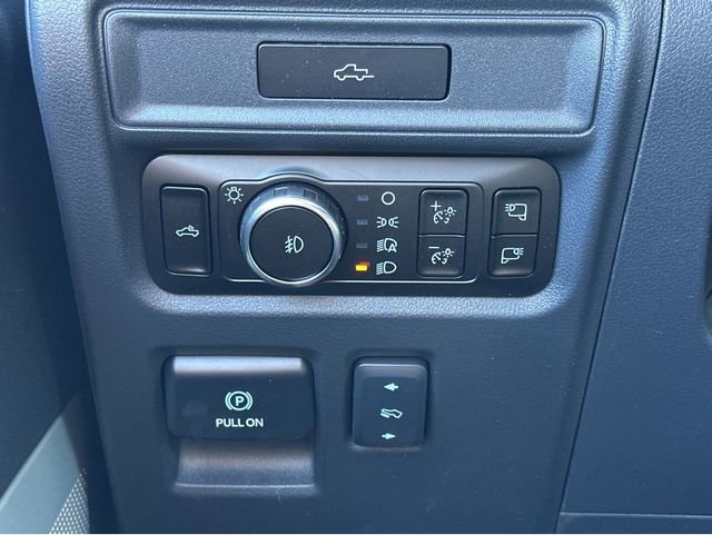 New 2026 Ford F150 Lariat w/ Equipment Group 502A High image 32