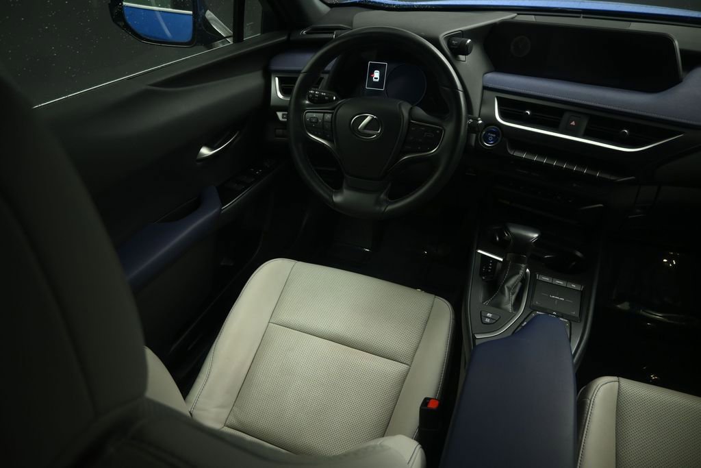 Used 2021 Lexus UX 250h w/ Premium Package AWD/4WD image 49