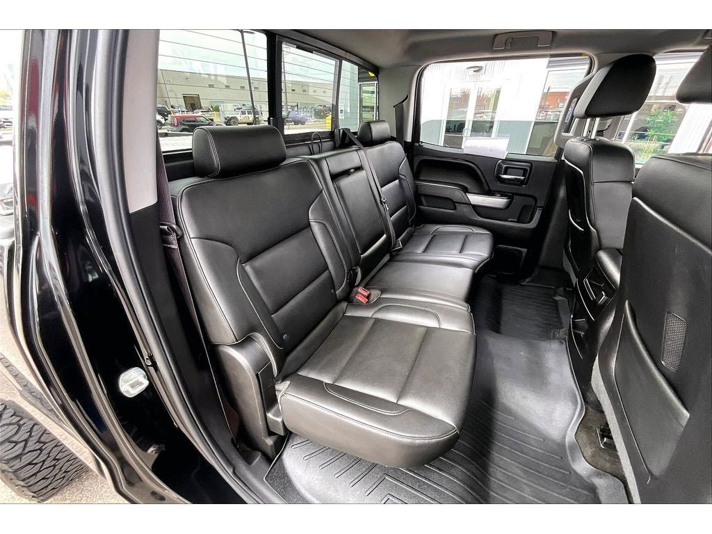 Used 2015 Chevrolet Silverado 2500 LTZ w/ Duramax Plus Package AWD/4WD image 30