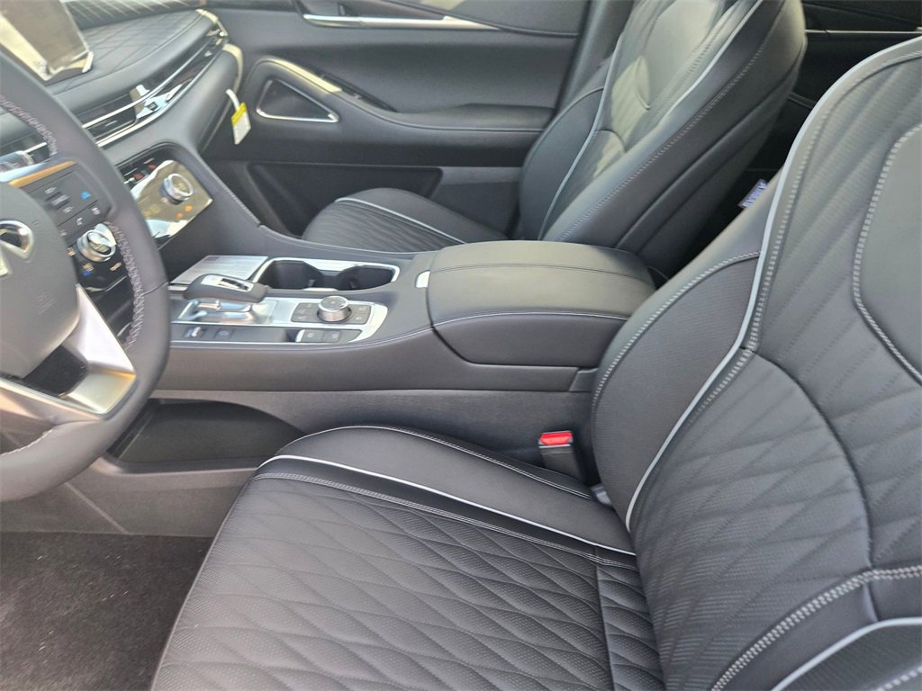 New 2026 INFINITI QX60 Autograph w/ Dark Cargo Package image 8