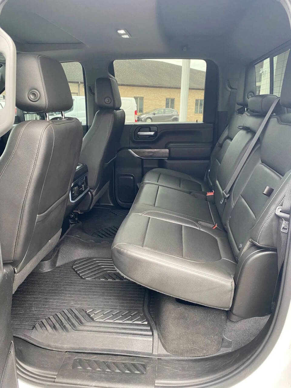 Used 2020 Chevrolet Silverado 2500 LTZ w/ LTZ Premium Package image 26