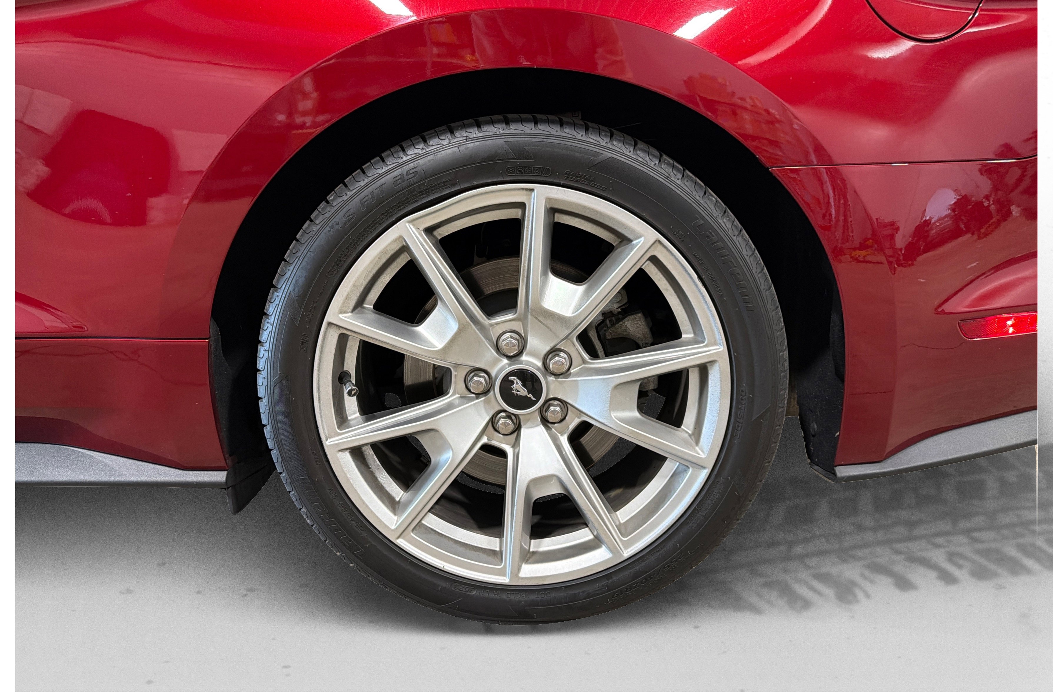 Used 2015 Ford Mustang GT Premium w/ Equipment Group 401A RWD image 48