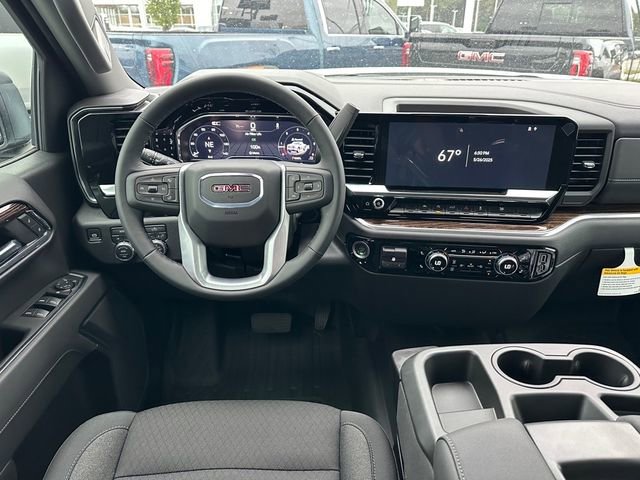 New 2025 GMC Sierra 1500 Elevation w/ LPO, Elevation Black Package image 18