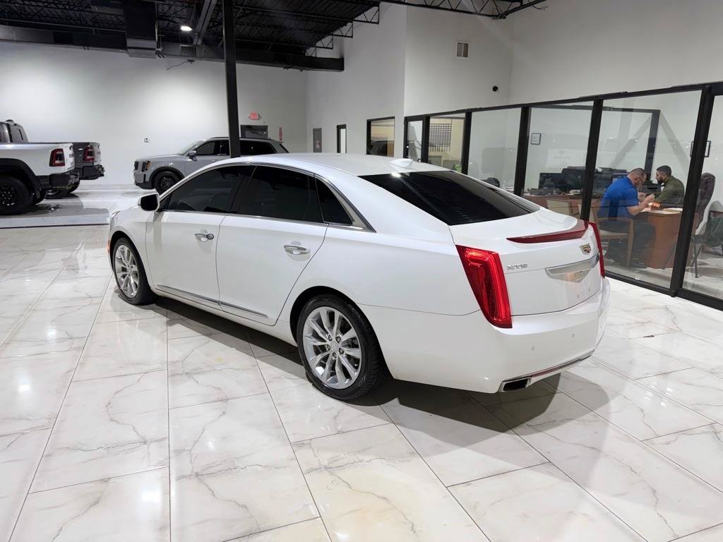Used 2016 Cadillac XTS Luxury w/ Driver Awareness Package FWD image 10