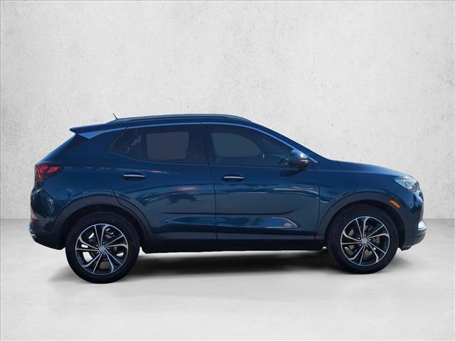 Used 2020 Buick Encore GX Essence w/ Advanced Technology Package FWD image 2