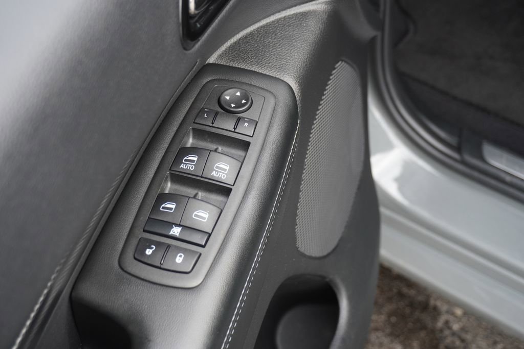 Used 2022 Dodge Durango GT image 16