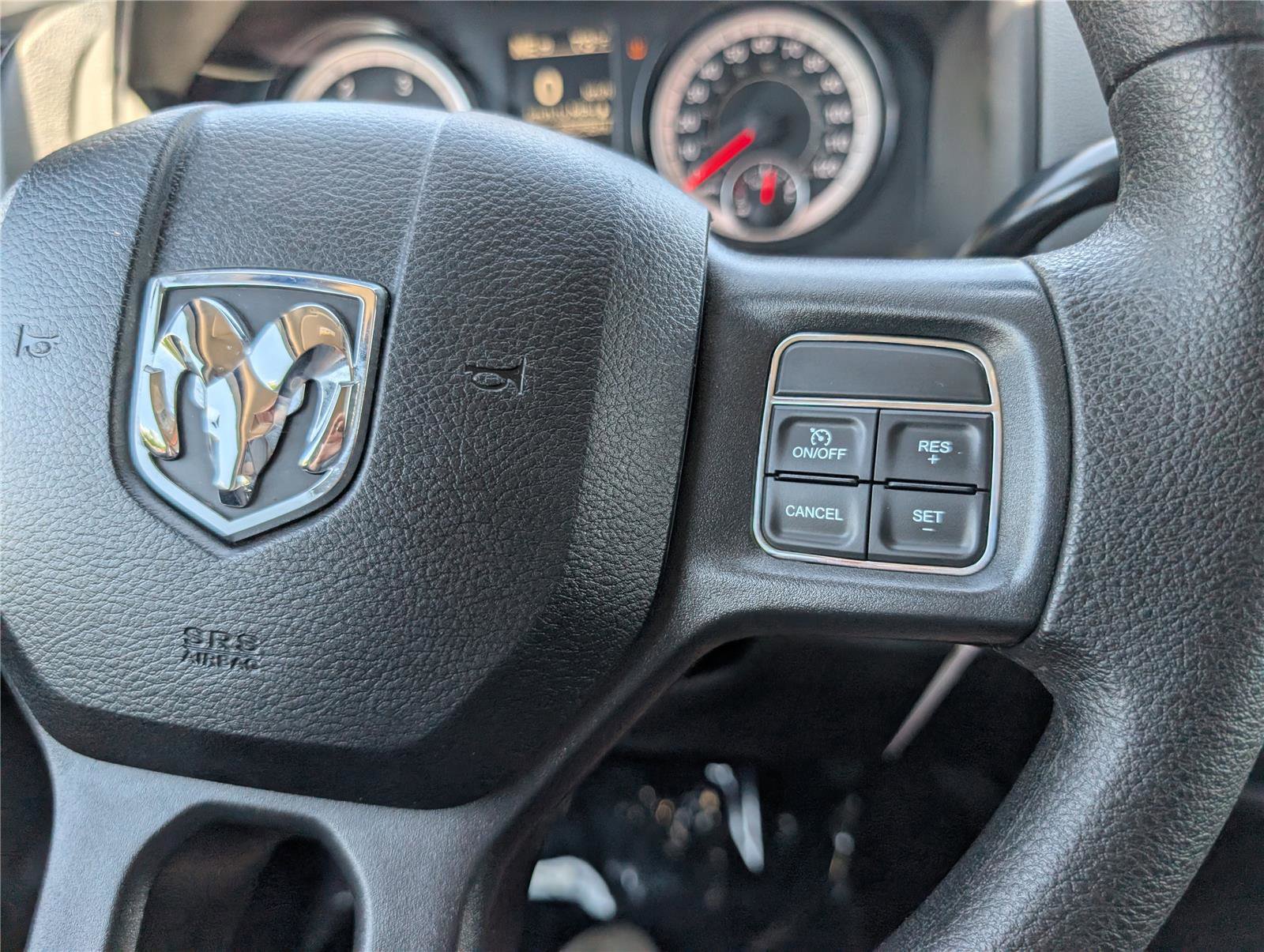 Used 2018 RAM 2500 Tradesman w/ Chrome Appearance Group AWD/4WD image 21