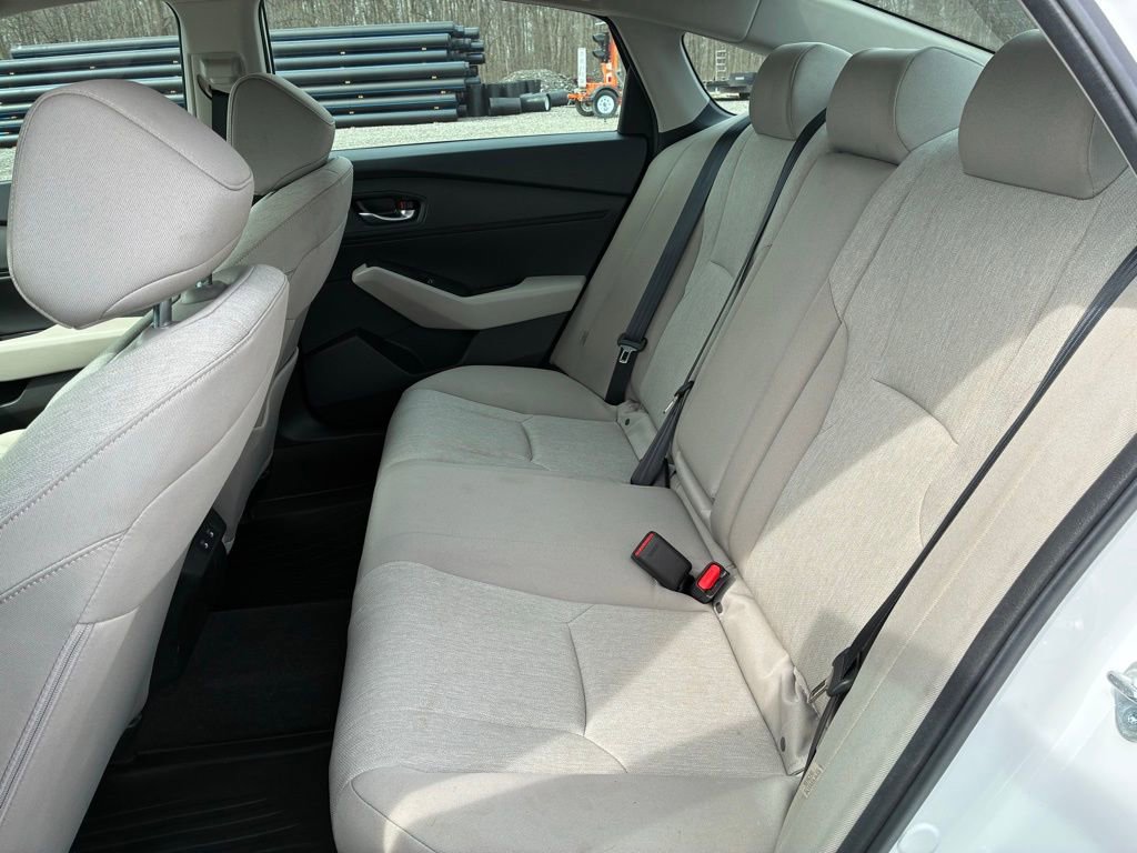 Used 2025 Honda Accord SE image 12